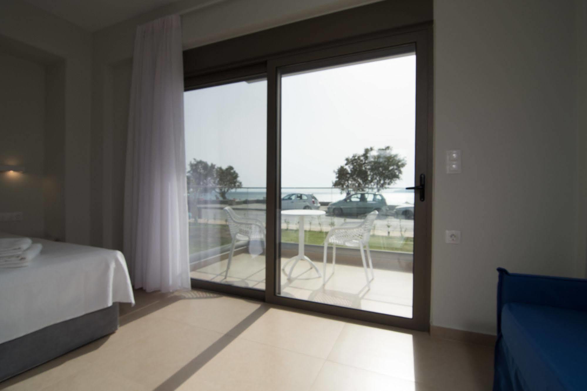 Blue Horizon Palaiochora Ngoại thất bức ảnh